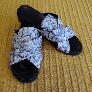 French Connection: open toe slides